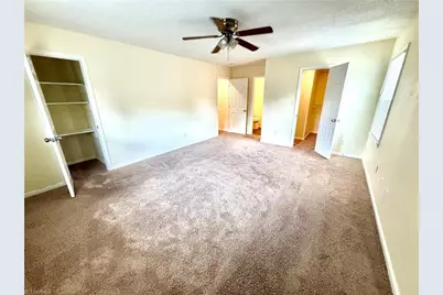 736 Huntington Court, Burlington, NC 27215 - Photo 15