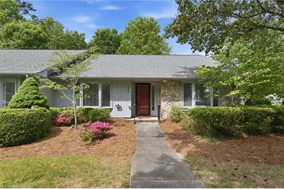 2609 Spring Bridge Circle, Greensboro, NC 27410 - Photo 3
