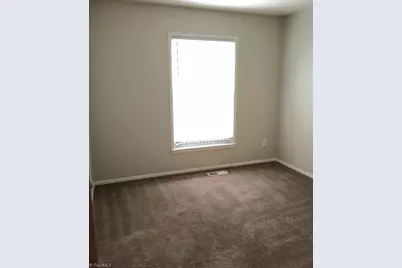 1036 Shalimar Drive, Winston-Salem, NC 27107 - Photo 9