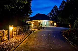 1098 Phillips Way, Wilkesboro, NC 28697 - Photo 3