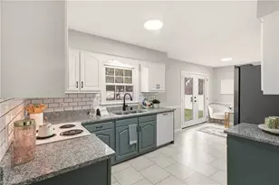 4809 Tara Dr, Greensboro, NC 27410 - Photo 3