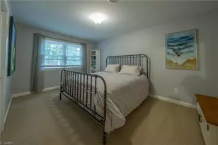 1609 Helmwood Dr, Greensboro, NC 27410 - Photo 33