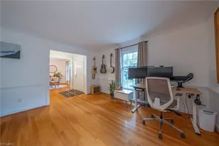 1609 Helmwood Dr, Greensboro, NC 27410 - Photo 25