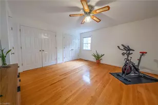 1609 Helmwood Dr, Greensboro, NC 27410 - Photo 21