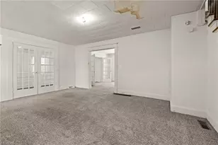 611 W Lexington Ave, High Point, NC 27262 - Photo 11