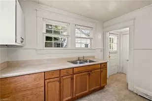 611 W Lexington Ave, High Point, NC 27262 - Photo 15