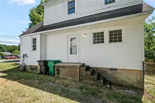 611 W Lexington Ave, High Point, NC 27262 - Photo 29