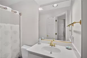 3007 County Clare Rd, Greensboro, NC 27407 - Photo 35