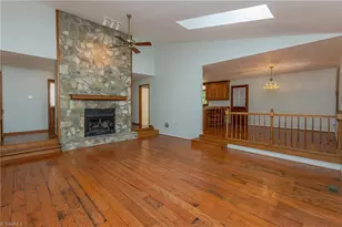 6304 Sable Ln, Greensboro, NC 27406 - Photo 13