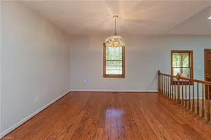 6304 Sable Ln, Greensboro, NC 27406 - Photo 17