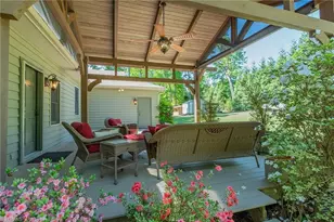 6304 Sable Ln, Greensboro, NC 27406 - Photo 9