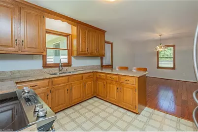 6304 Sable Lane, Greensboro, NC 27406 - Photo 21