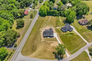 101 Maxmillian Dr, Greensboro, NC 27406 - Photo 45