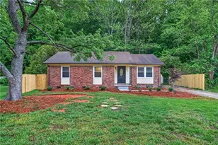 828 Holt Ave, Greensboro, NC 27405 - Photo 3