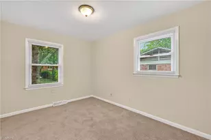 828 Holt Ave, Greensboro, NC 27405 - Photo 19