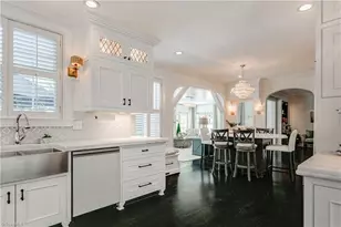 611 Woodland Dr, Greensboro, NC 27408 - Photo 11