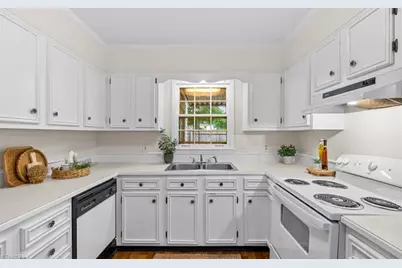 3212 Regents Park Lane #C, Greensboro, NC 27455 - Photo 11
