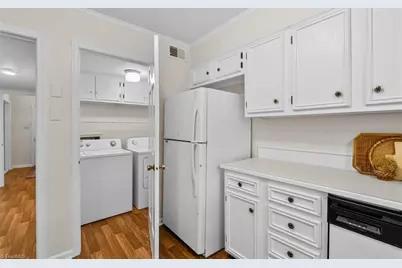 3212 Regents Park Lane #C, Greensboro, NC 27455 - Photo 15