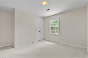 3212 Regents Park Ln, Greensboro, NC 27455 - Photo 27