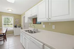 3642 Rock Meadow Cir, High Point, NC 27265 - Photo 9