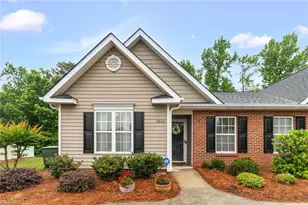 3642 Rock Meadow Cir, High Point, NC 27265 - Photo 3