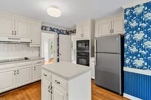 5306 Graycliff Dr, Greensboro, NC 27406 - Photo 15
