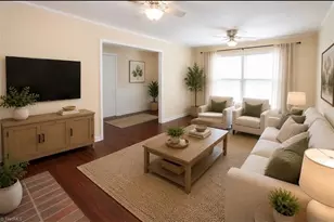 8012 Tam O'Shanter Dr, Greensboro, NC 27409 - Photo 7