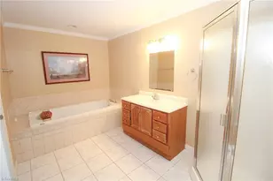 8012 Tam O'Shanter Dr, Greensboro, NC 27409 - Photo 21