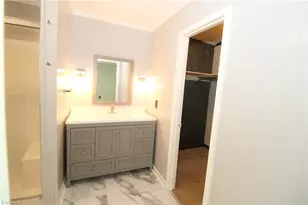 8012 Tam O'Shanter Dr, Greensboro, NC 27409 - Photo 17