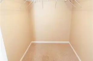 8012 Tam O'Shanter Dr, Greensboro, NC 27409 - Photo 23