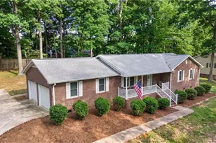 1437 Plantation Cir, Asheboro, NC 27205 - Photo 3