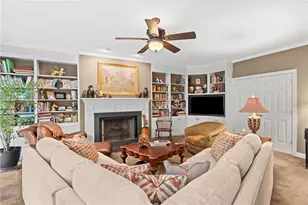 1718 Farnsworth Ct, High Point, NC 27262 - Photo 13