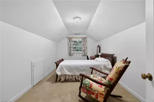 1910 Shirley Dr, Burlington, NC 27215 - Photo 23