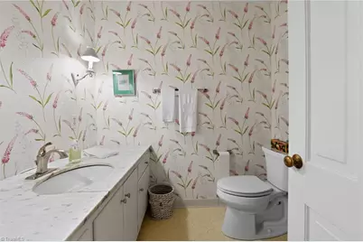 1910 Shirley Drive, Burlington, NC 27215 - Photo 25