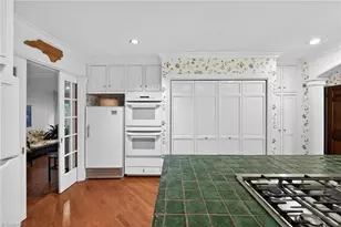 1910 Shirley Dr, Burlington, NC 27215 - Photo 17