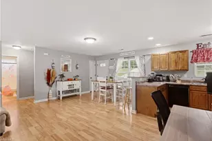 403 Northridge Dr, Eden, NC 27288 - Photo 9