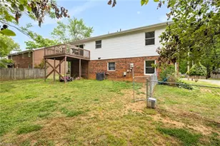 306 Cypress Dr, Reidsville, NC 27320 - Photo 35