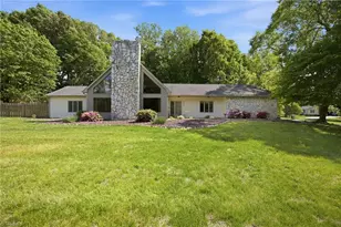 6000 Aaron Pl Ln, Kernersville, NC 27284 - Photo 33