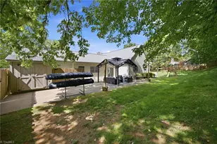 6000 Aaron Pl Ln, Kernersville, NC 27284 - Photo 35