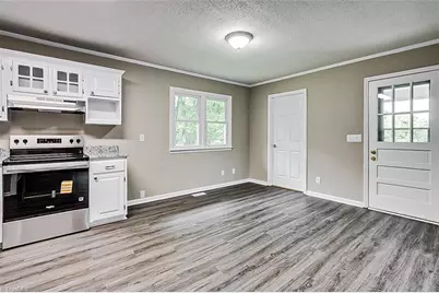 207 E Academy Street, Randleman, NC 27317 - Photo 9