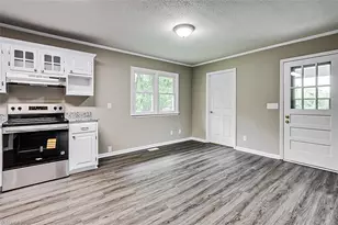 207 E Academy St, Randleman, NC 27317 - Photo 9