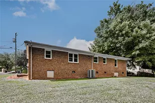 207 E Academy St, Randleman, NC 27317 - Photo 31