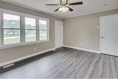 207 E Academy Street, Randleman, NC 27317 - Photo 5