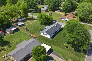 166 Roberts Rd, Eden, NC 27288 - Photo 7