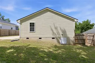 700 Sharing Terrace, Greensboro, NC 27405 - Photo 29