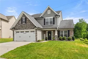 4995 Longburn Ln, Kernersville, NC 27284 - Photo 1