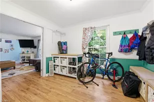 2004 Kello Dr, Greensboro, NC 27455 - Photo 11