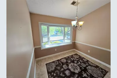 15 Collwood Court, Greensboro, NC 27409 - Photo 7