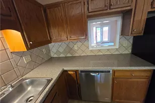 15 Collwood Ct, Greensboro, NC 27409 - Photo 3