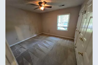 15 Collwood Court, Greensboro, NC 27409 - Photo 13
